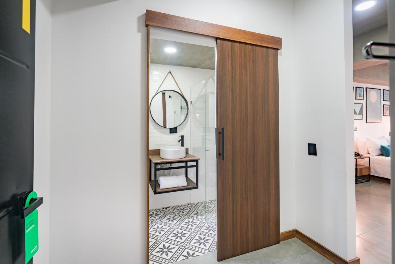 Aparthotel Loft 32 Medellin Living Extérieur photo